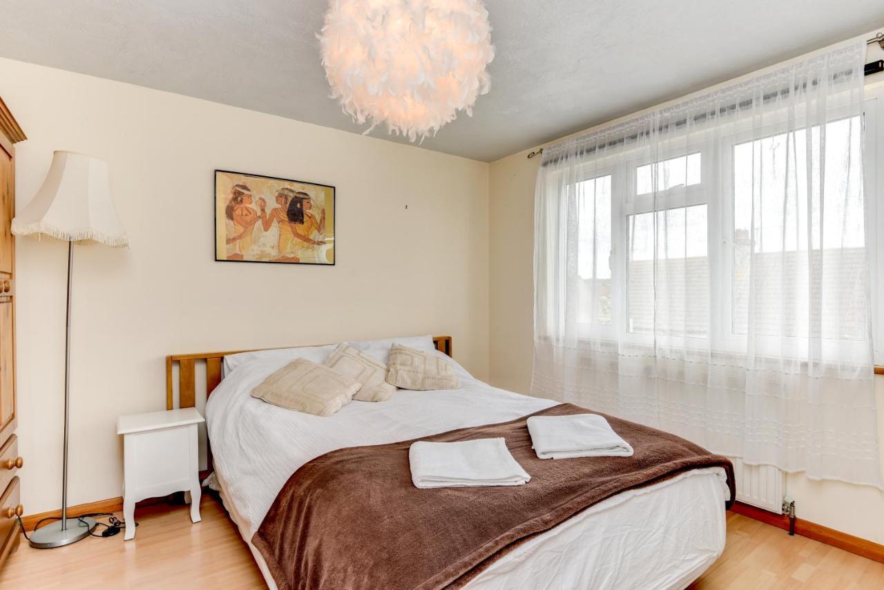 Homestay Beautiful House - Free Parking