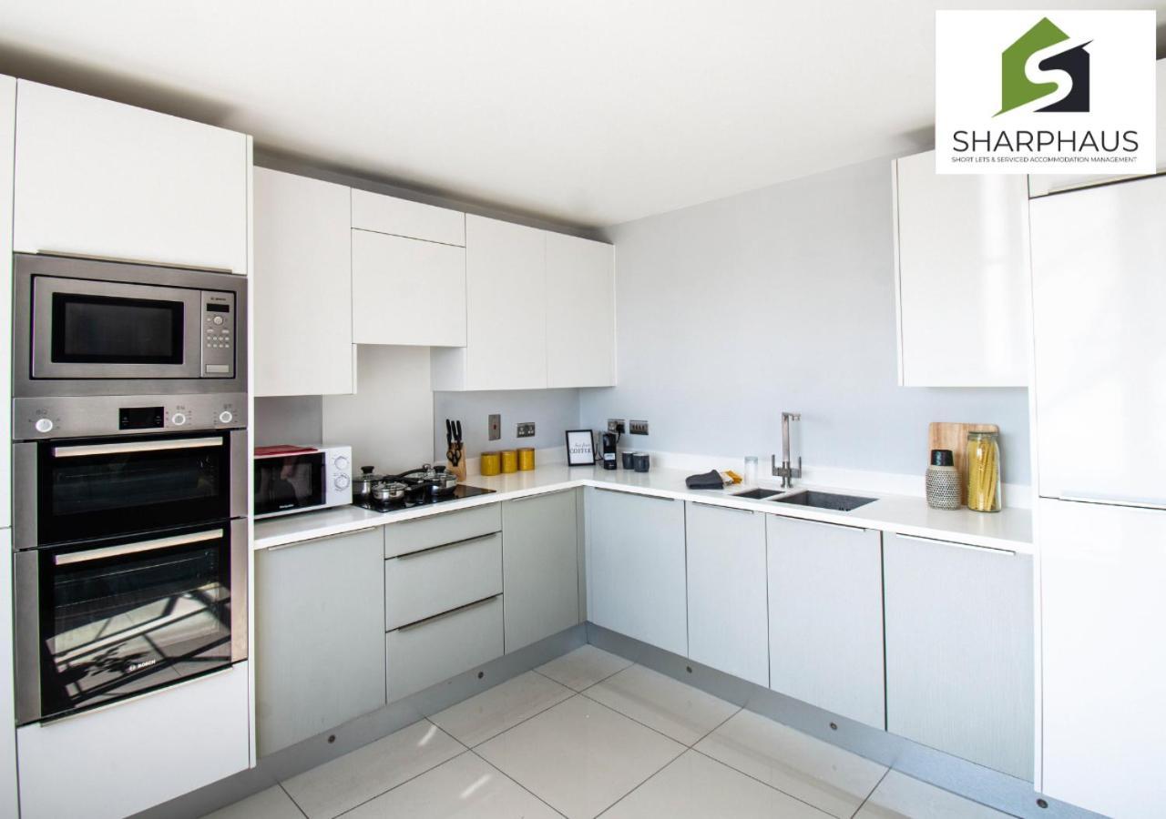 Stylish 2bd With Sea Views From The Heart Of By Sharphaus Short Lets & Serviced Management Apartment