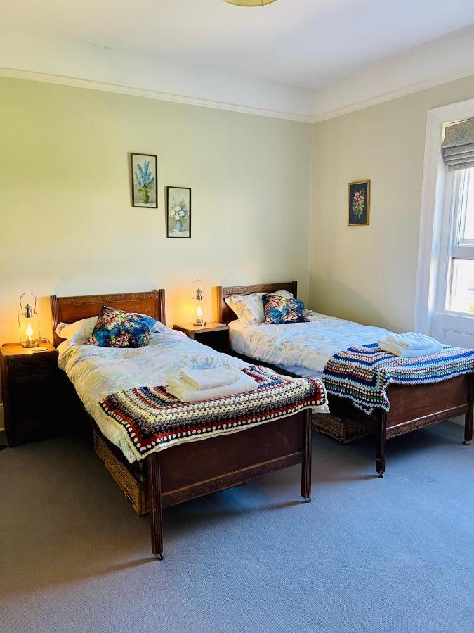 Beautiful Private 2 Bedroom In Mansion With Free Parking Holiday home Brighton