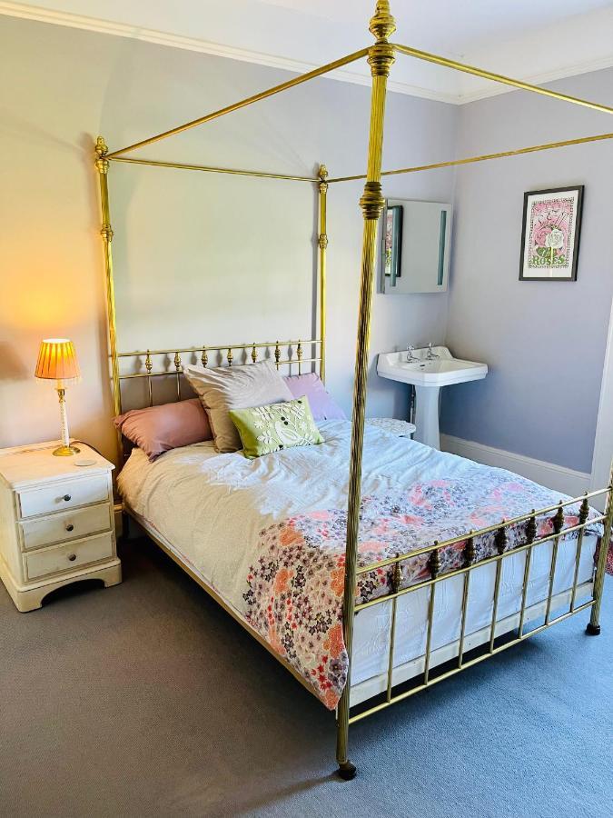 Holiday home Beautiful Private 2 Bedroom In Mansion With Free Parking