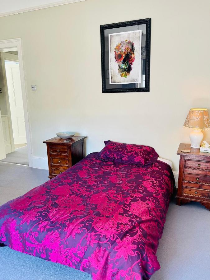 Holiday home Beautiful Private 2 Bedroom In Mansion With Free Parking