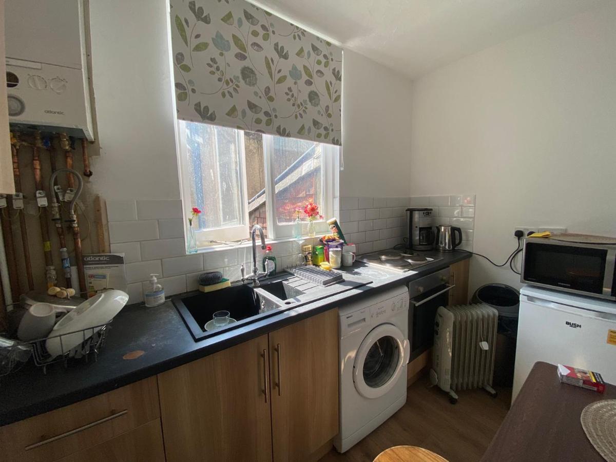Mania Apartment *