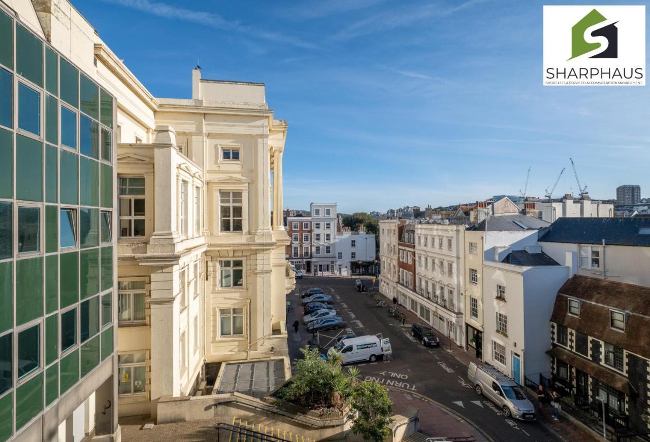 Cool & Comfy 2-bed Between The And The By Sharphaus Short Lets & Serviced Management * Brighton