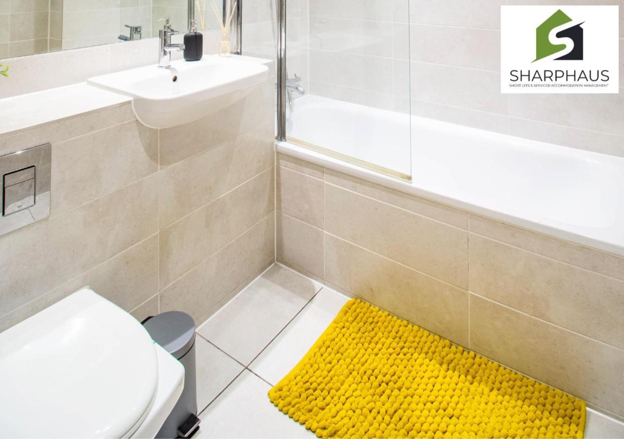 Stylish 2bd With Sea Views From The Heart Of By Sharphaus Short Lets & Serviced Management