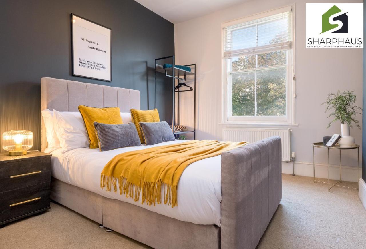 Apartment Characterful 2-bed Flat On A Quiet Tree-lined Road By Sharphaus Short Lets & Serviced Management Brighton