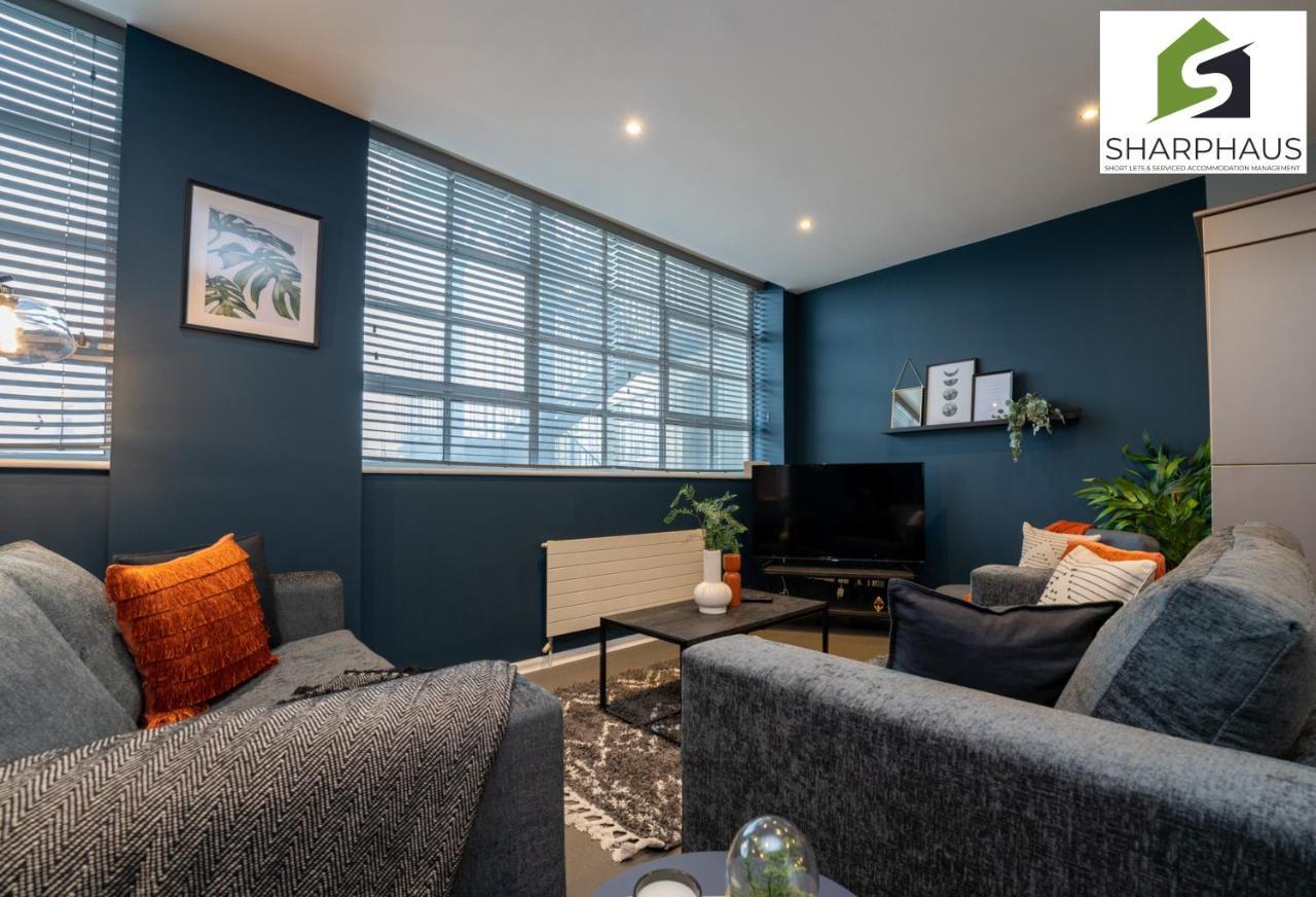 Sleek & Stylish 2-bed In The Heart Of By Sharphaus Short Lets & Serviced Management Apartment Brighton