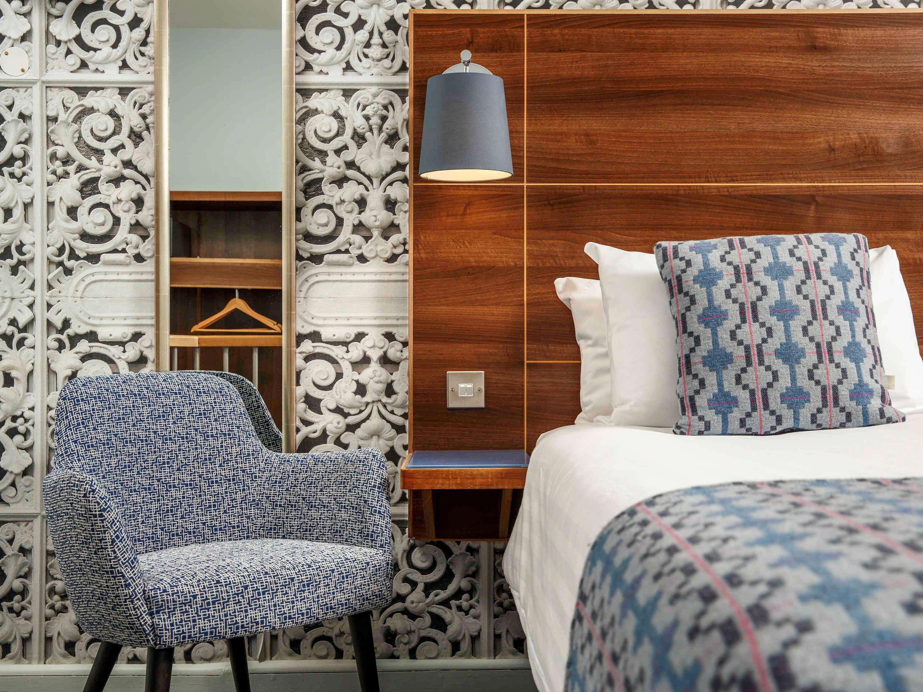 Mercure Seafront Hotel 4*