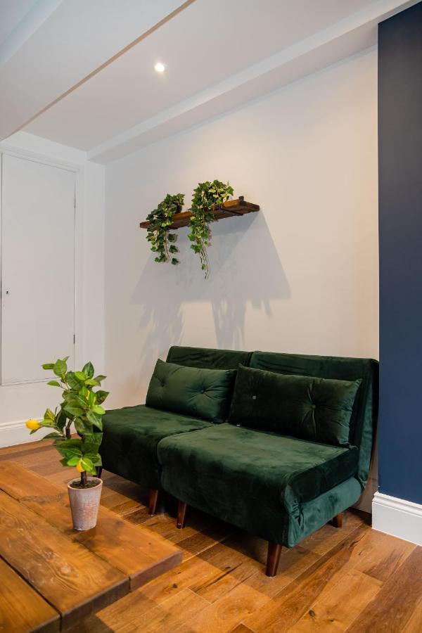 Apartment Flash Sale Centre 2 Bedrooms Flat Bn144clagff