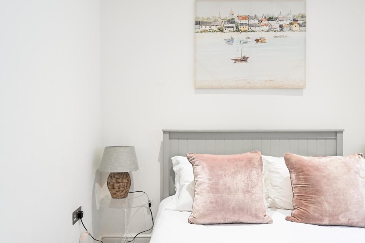 The Mews - Stylish & Central Townhouse, Up To 6 Guests * Brighton