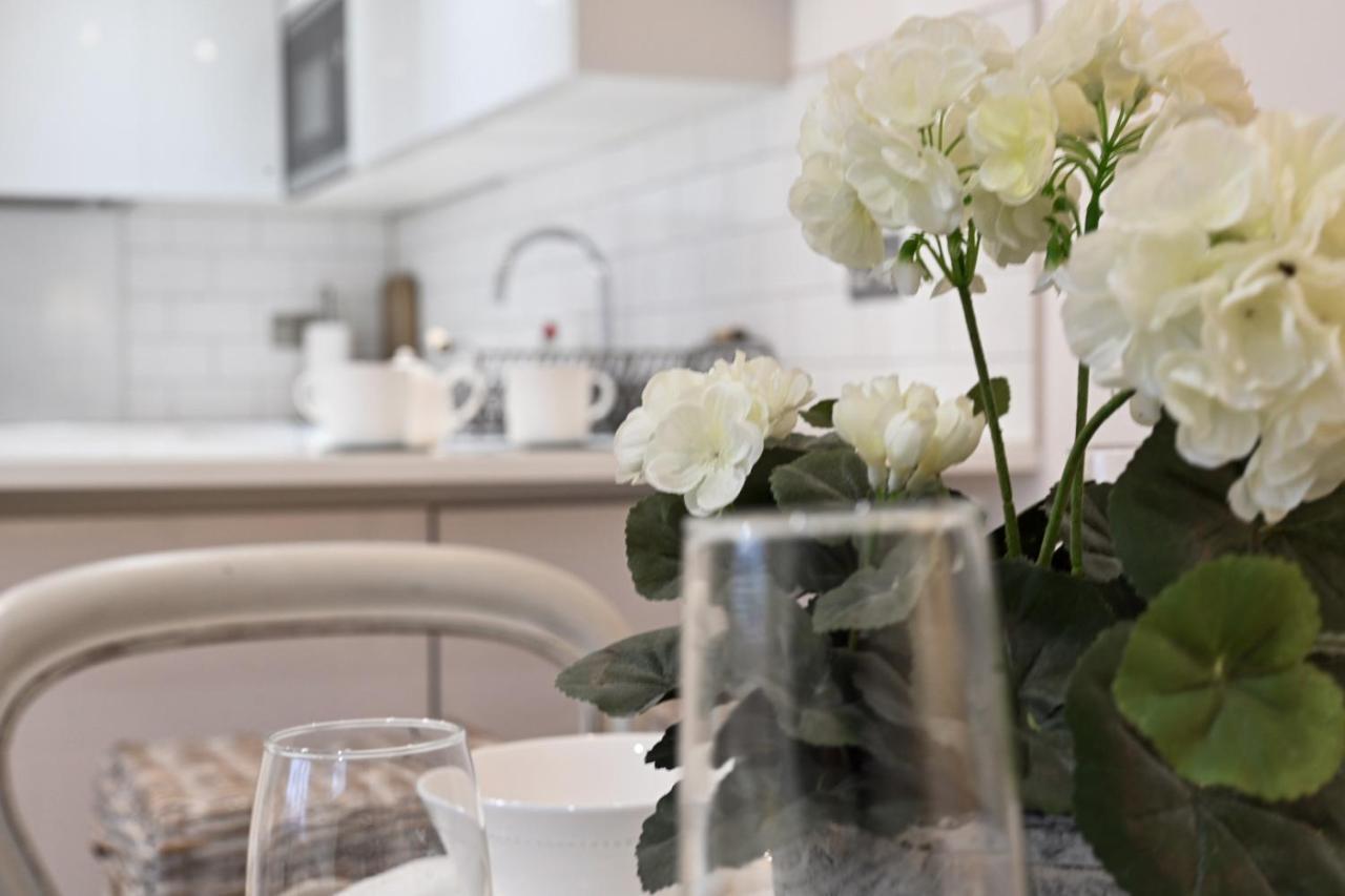 The Mews - Stylish & Central Townhouse, Up To 6 Guests Brighton