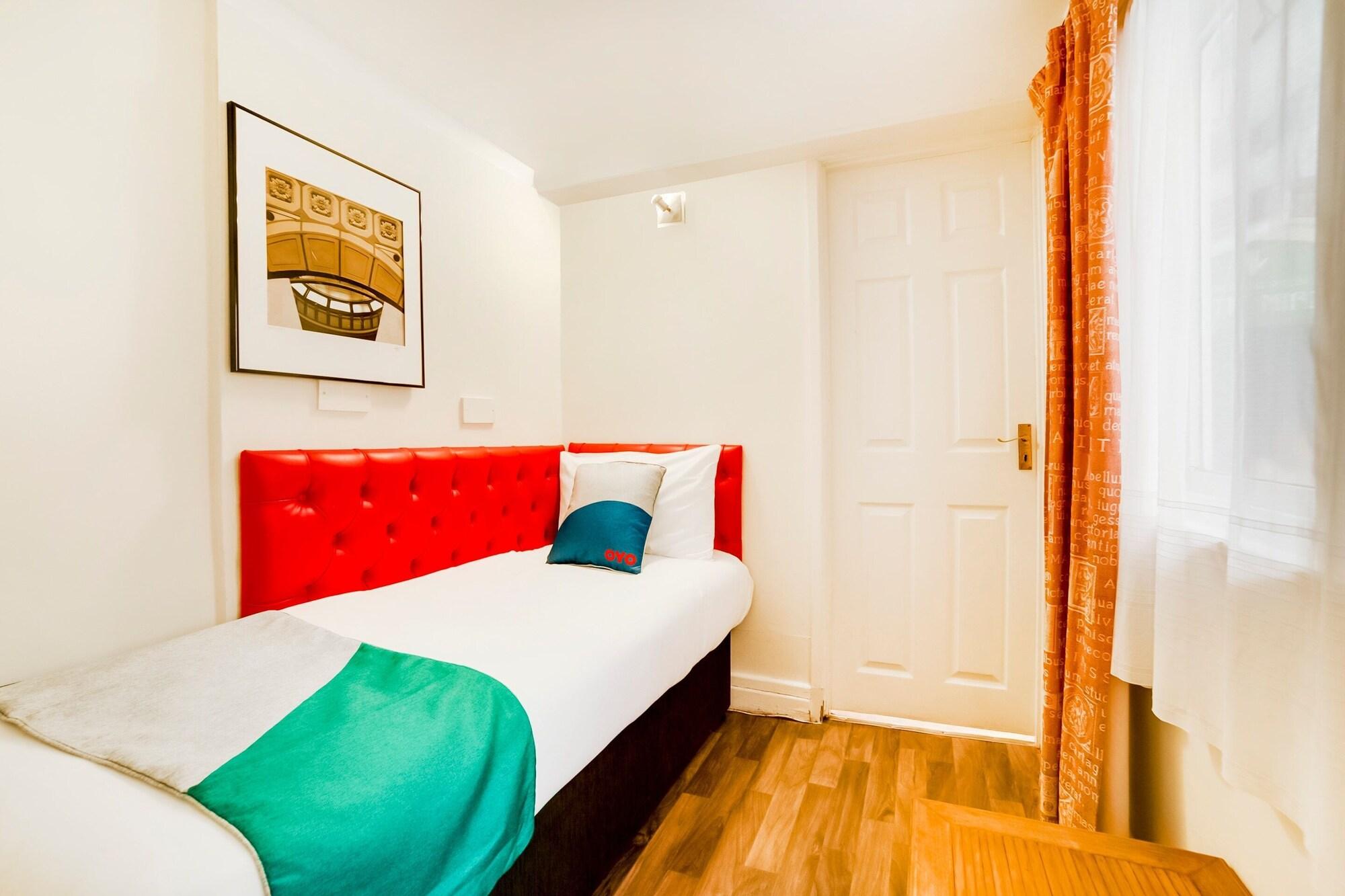 Hotel The Gullivers Brighton