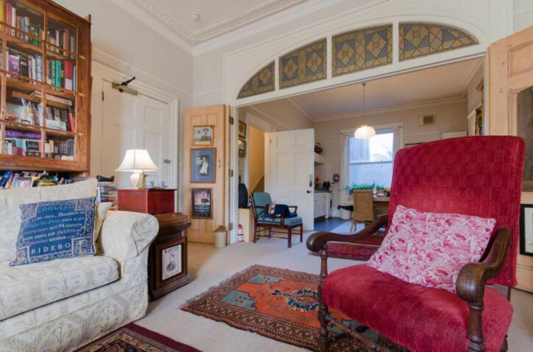Guest house 16 Brunswick Sq. *
