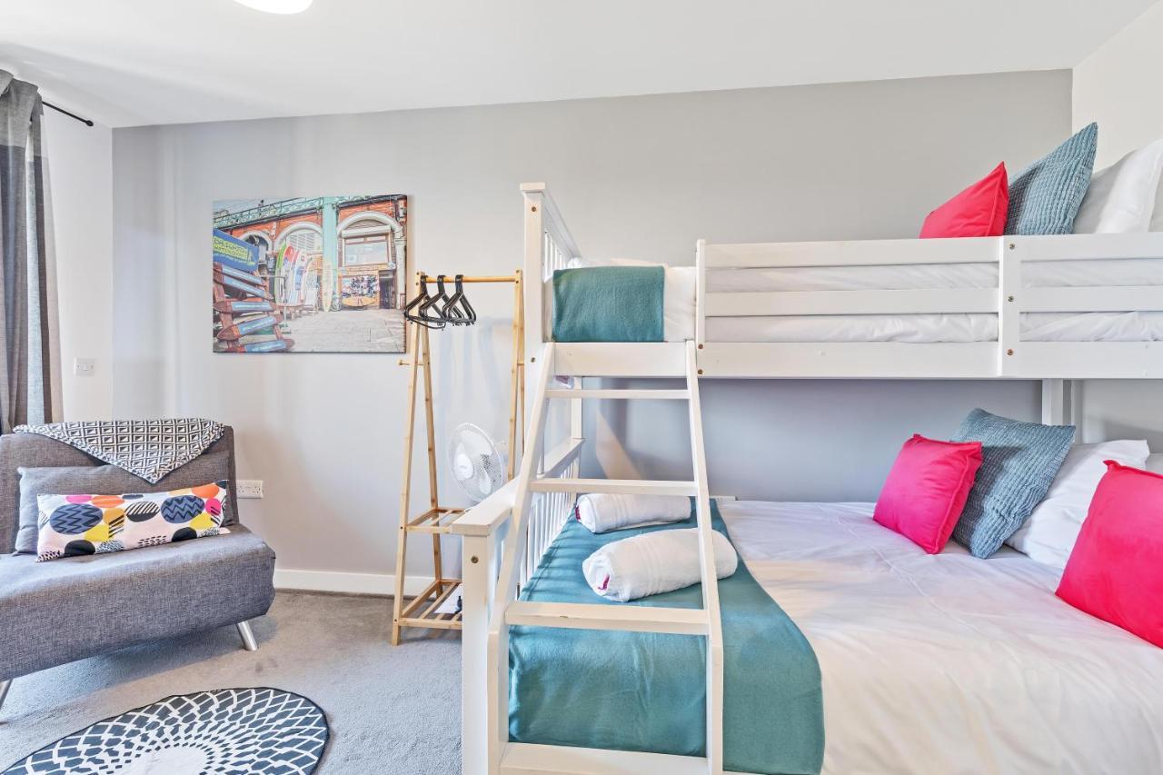 Brighton's Best Big House - By My Getaways Apartment Brighton