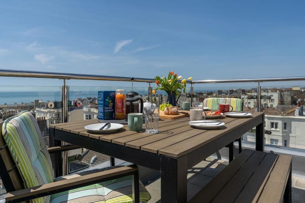 Apartment Seabrighton Penthouse With Private Sea View Roof Terraces *