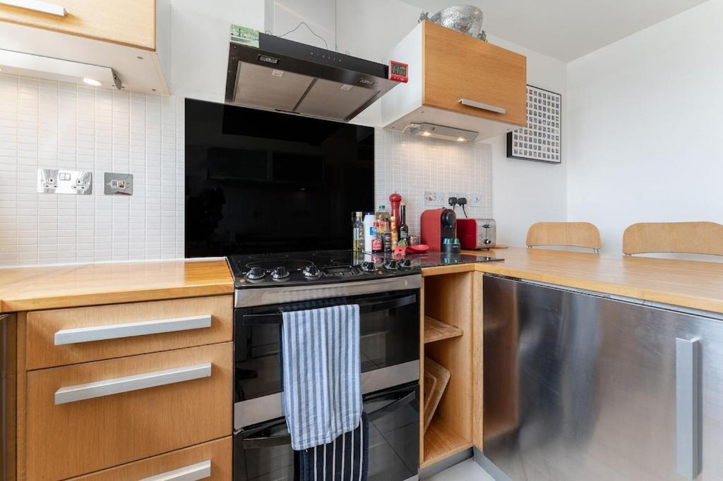 Seabrighton Penthouse With Private Sea View Roof Terraces