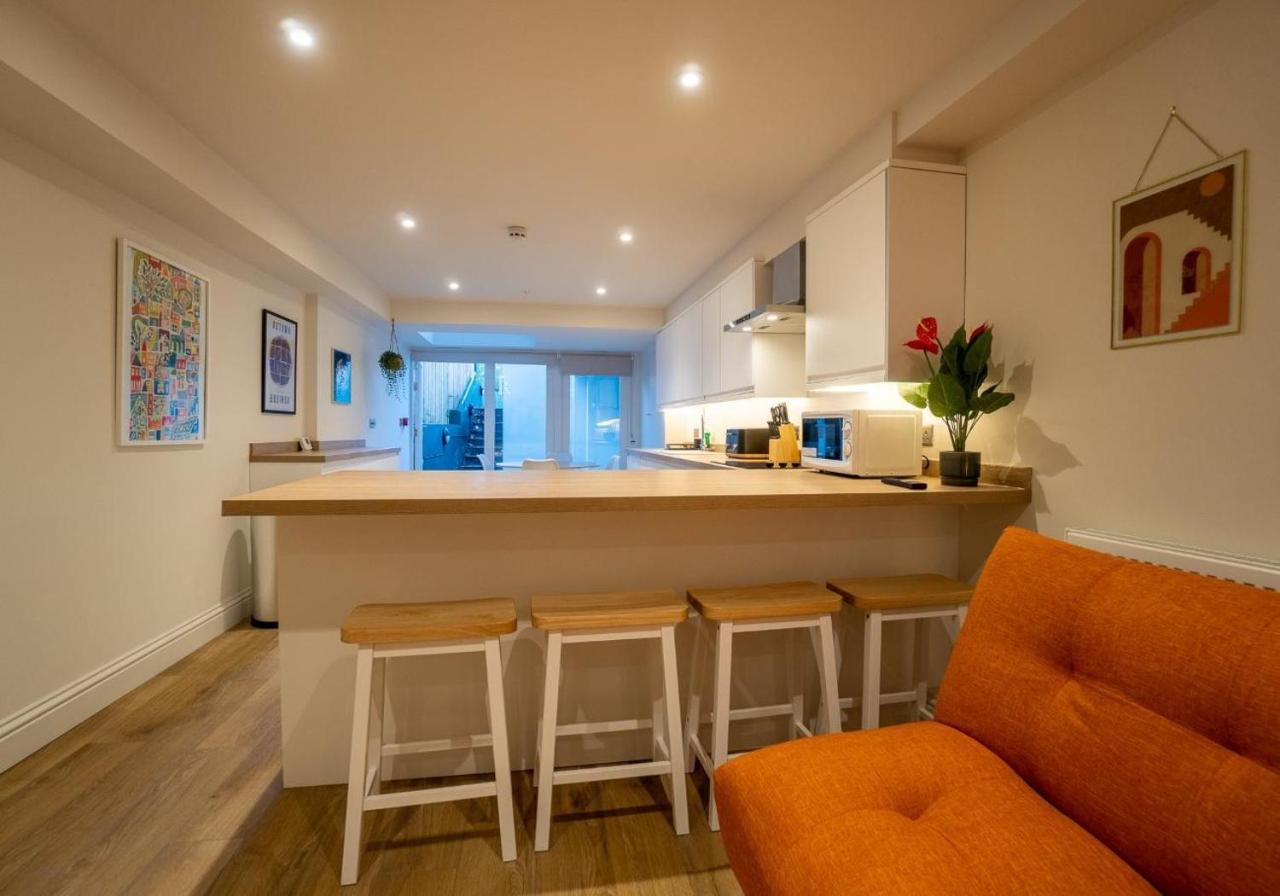Apartment Narrow Studio By My Getaways Brighton