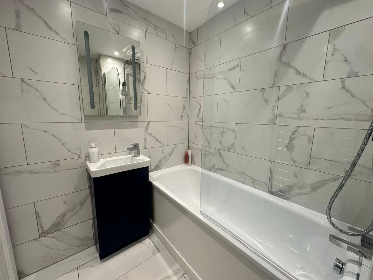 Apartment Flash Sale Centre Seafront 1 Bedroom Flat Bn121amid *