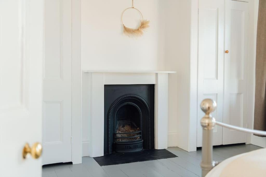 Stunning 4 Bedroom Victorian House Brighton