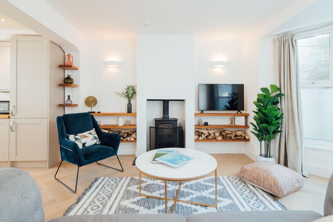 Stunning 4 Bedroom Victorian House * Brighton