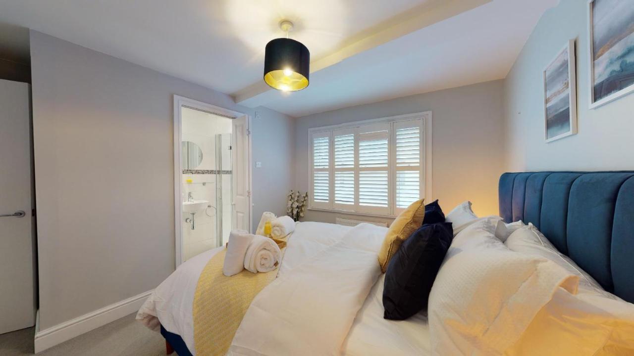 Contemporary 4 Storey Townhouse - Brighton