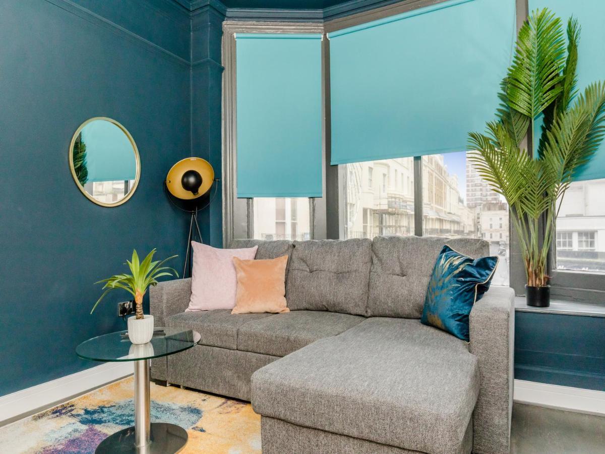 Apartment Your Central 5 Bedroom Flat