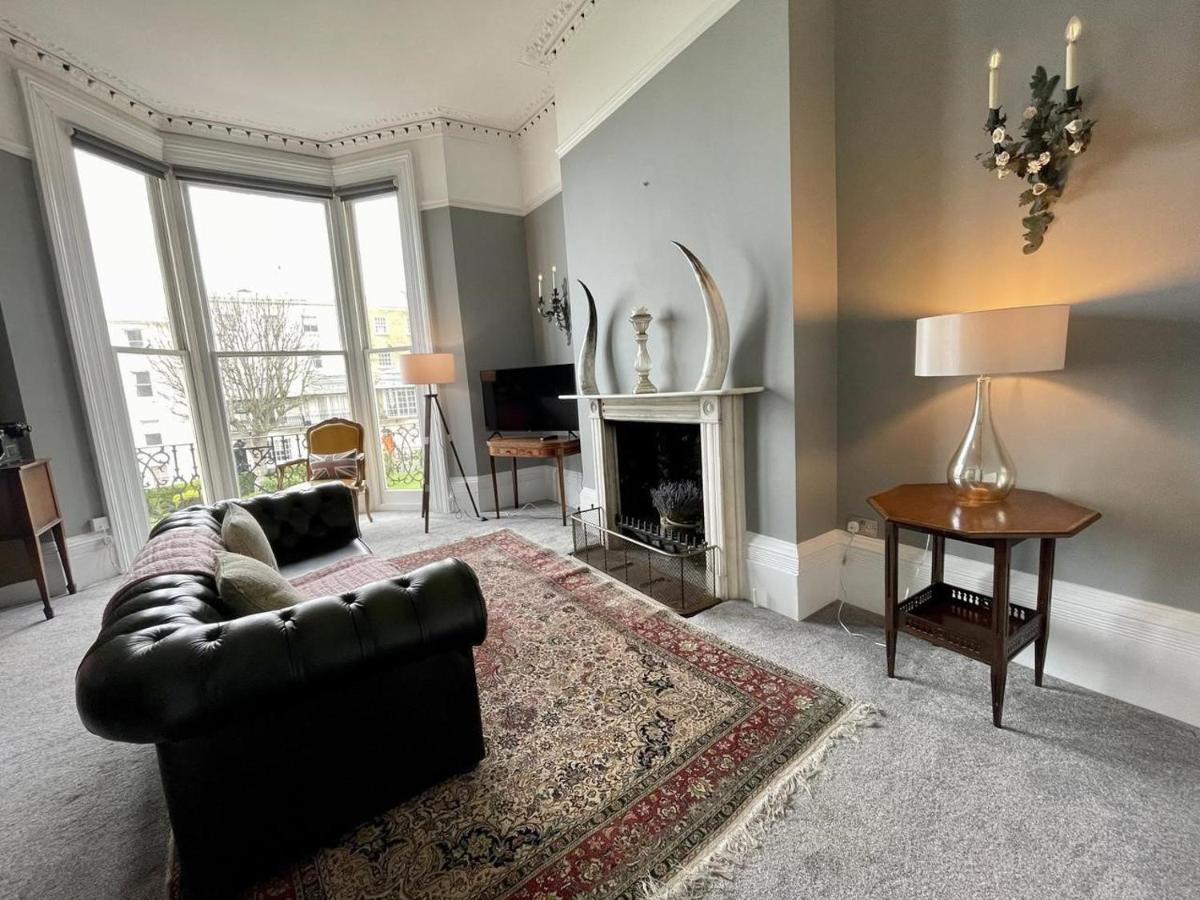 Regency - Marine Square By Crown Gardens Apartment Brighton