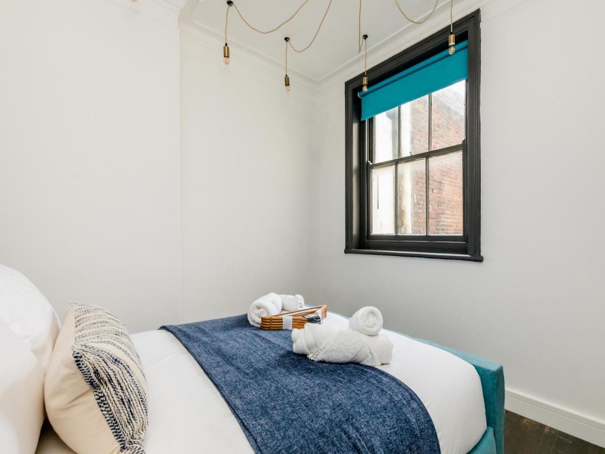Your Central 5 Bedroom Flat Apartment