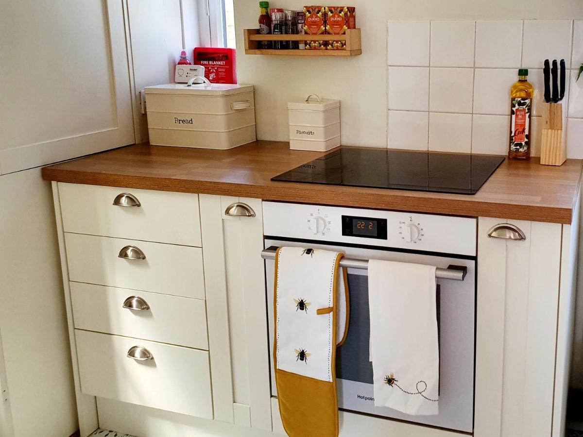 The Bee House Brighton. A Holiday By The Sea. Holiday home *