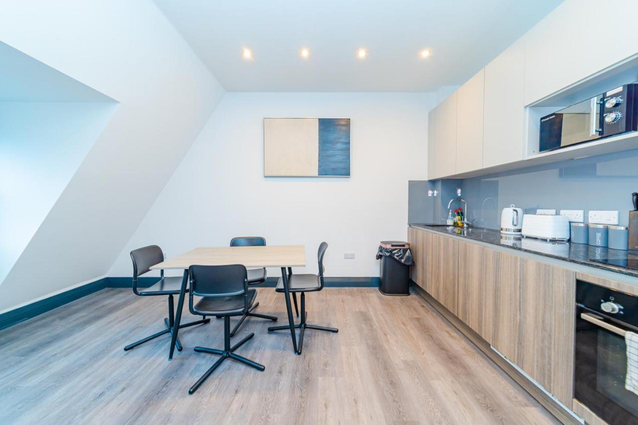 Apartment Flash Sale Centre Seafront 2 Bedroom Flat Bn112shp5c *