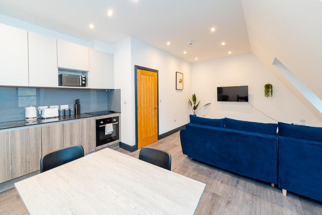 Apartment Flash Sale Centre Seafront 2 Bedroom Flat Bn112shp5c