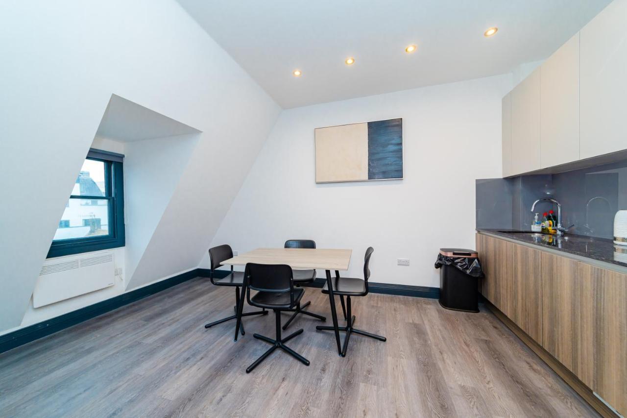 Flash Sale Centre Seafront 2 Bedroom Flat Bn112shp5c Apartment *