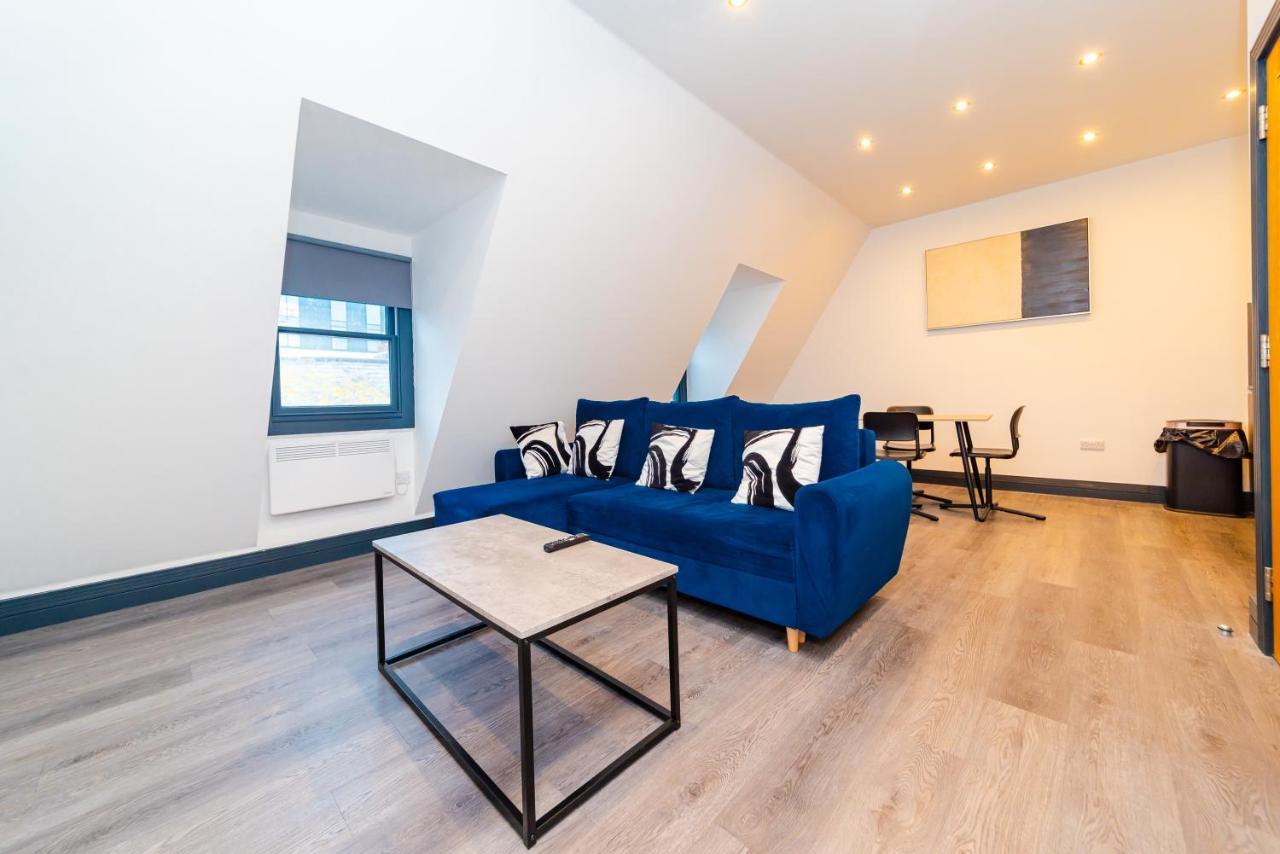 Apartment Flash Sale Centre Seafront 2 Bedroom Flat Bn112shp5c *