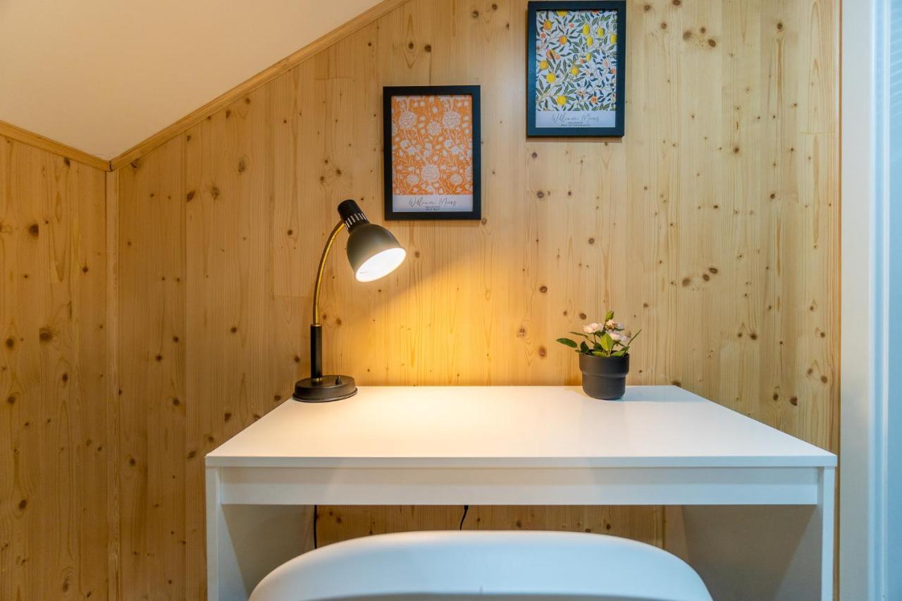 Holiday home Mews 1 With Free Parking - By My Getaways
