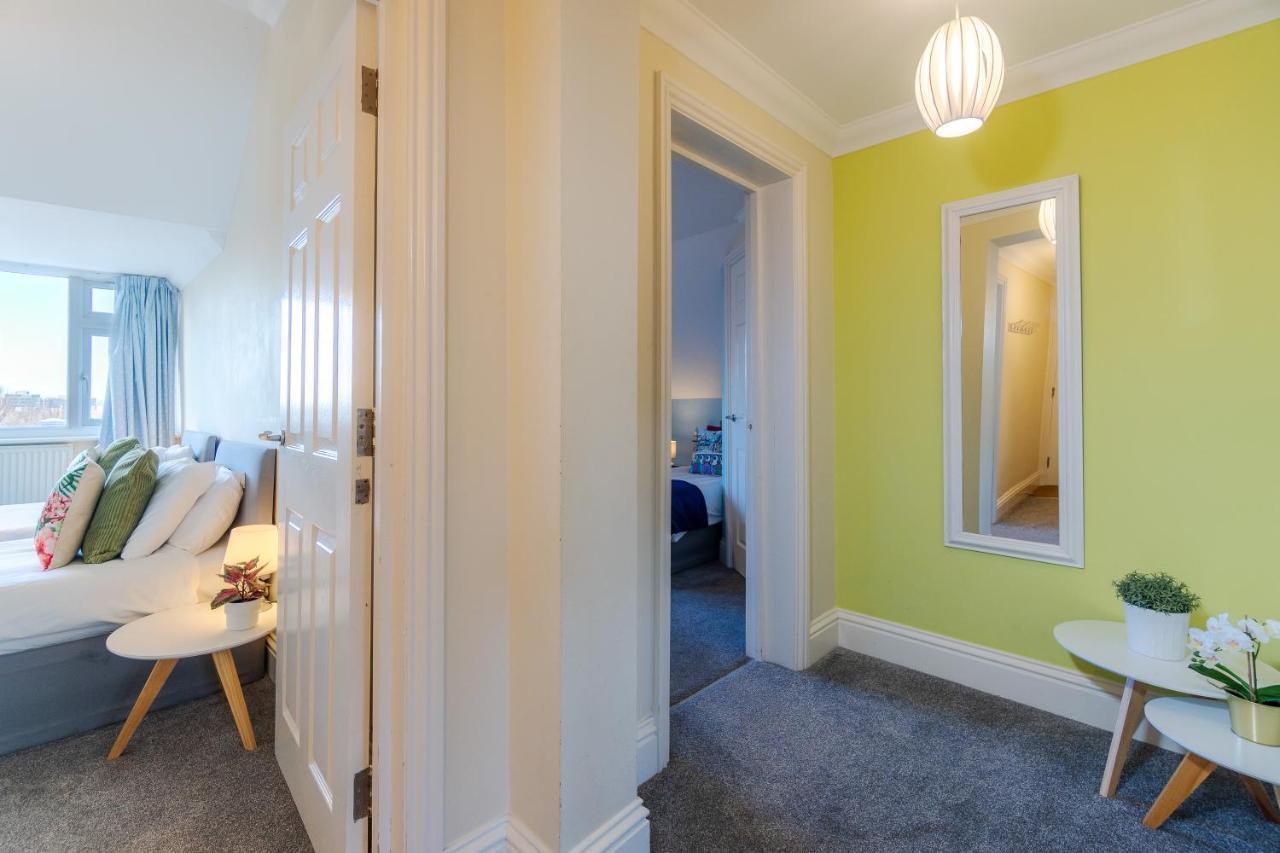 Brunswick Fab Pad - By My Getaways Apartment Brighton