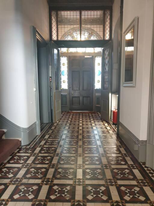 Elegant Studio In - 5 Min Walk To - 10 Min To * Brighton