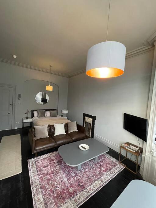 Apartment Elegant Studio In - 5 Min Walk To - 10 Min To Brighton