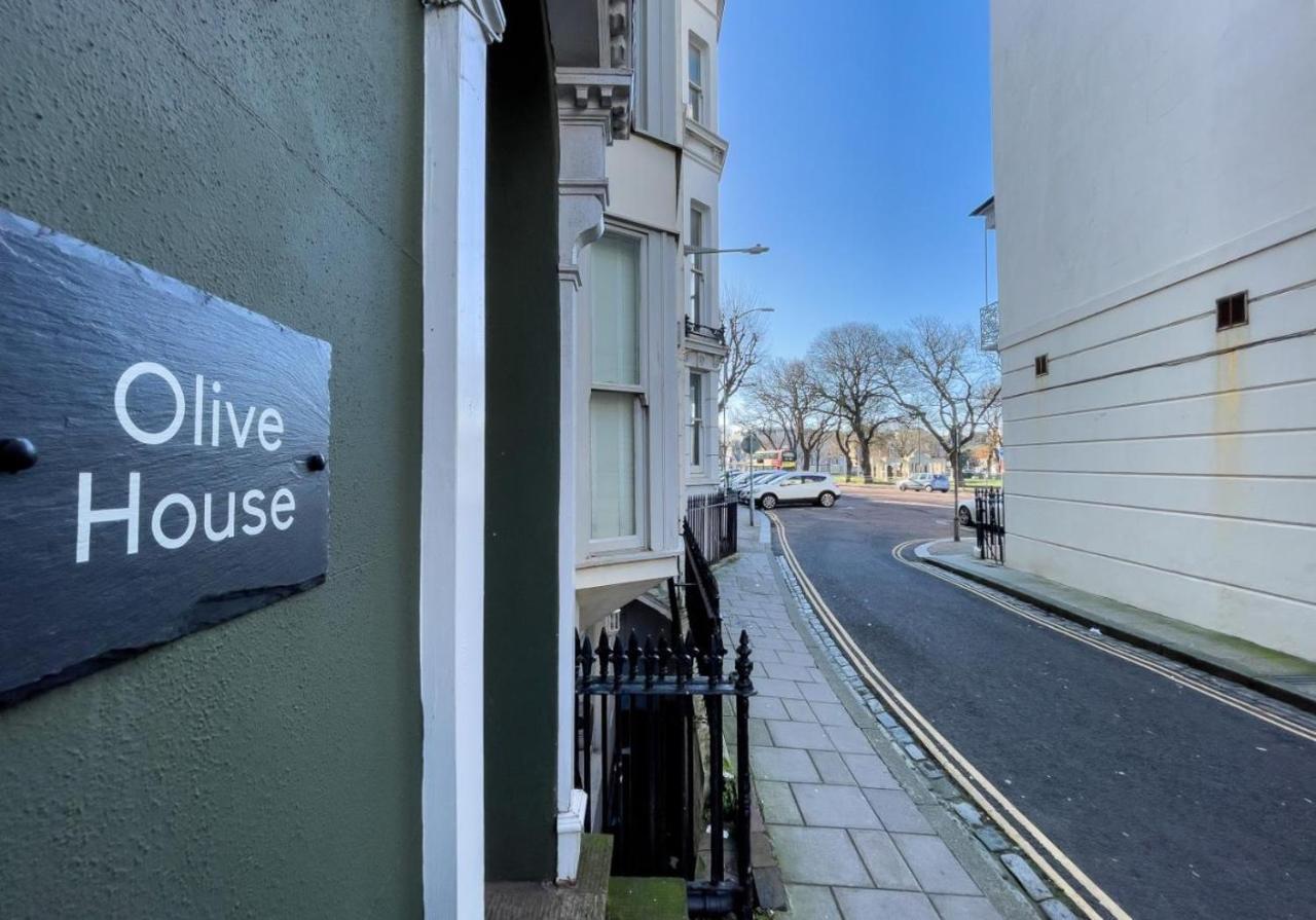 Olive Three By My Getaways * Brighton