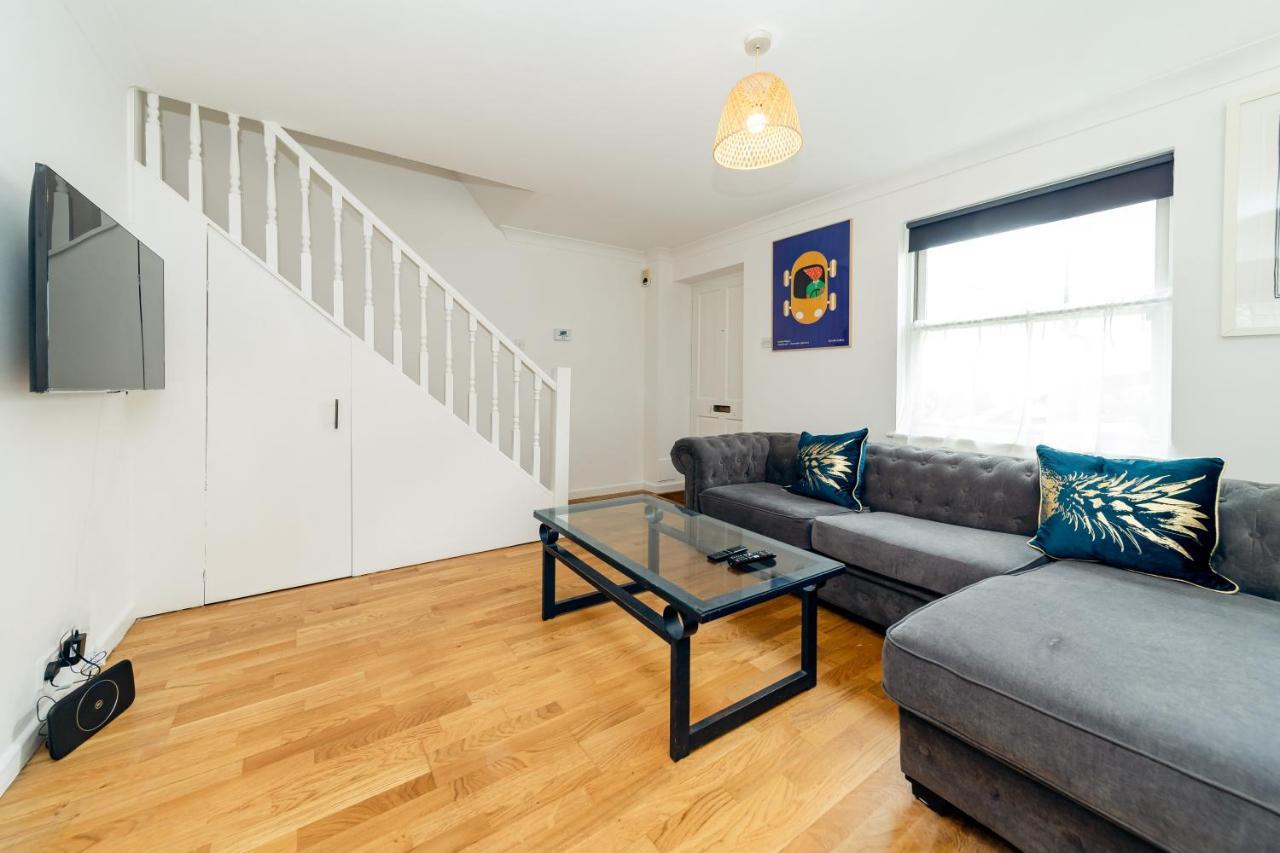 Holiday home Flash Sale Free Parking I Next To I 2 Bedroom Mews House