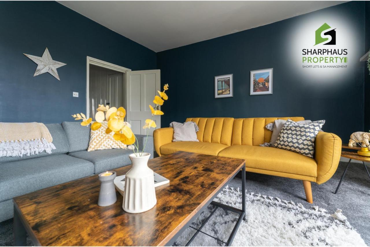 Spacious 3-bed With Breathtaking Pavilion Views By Sharphaus Short Lets & Serviced Management * Brighton