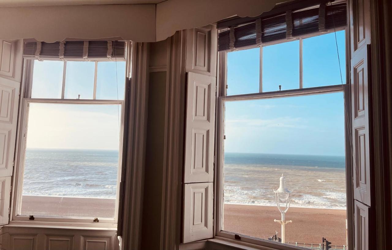 Stunning Seafront Apartment Brighton