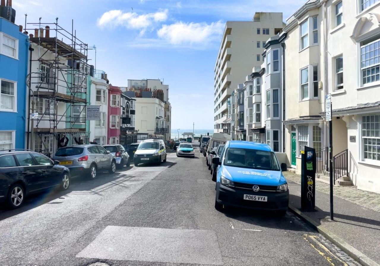 Golden Sunset House With Free Parking By My Getaways Holiday home Brighton