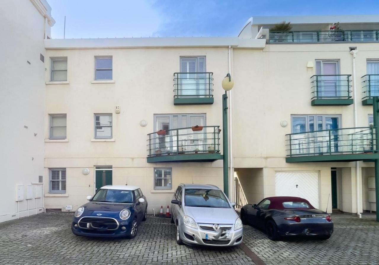 Holiday home Golden Sunset House With Free Parking By My Getaways Brighton