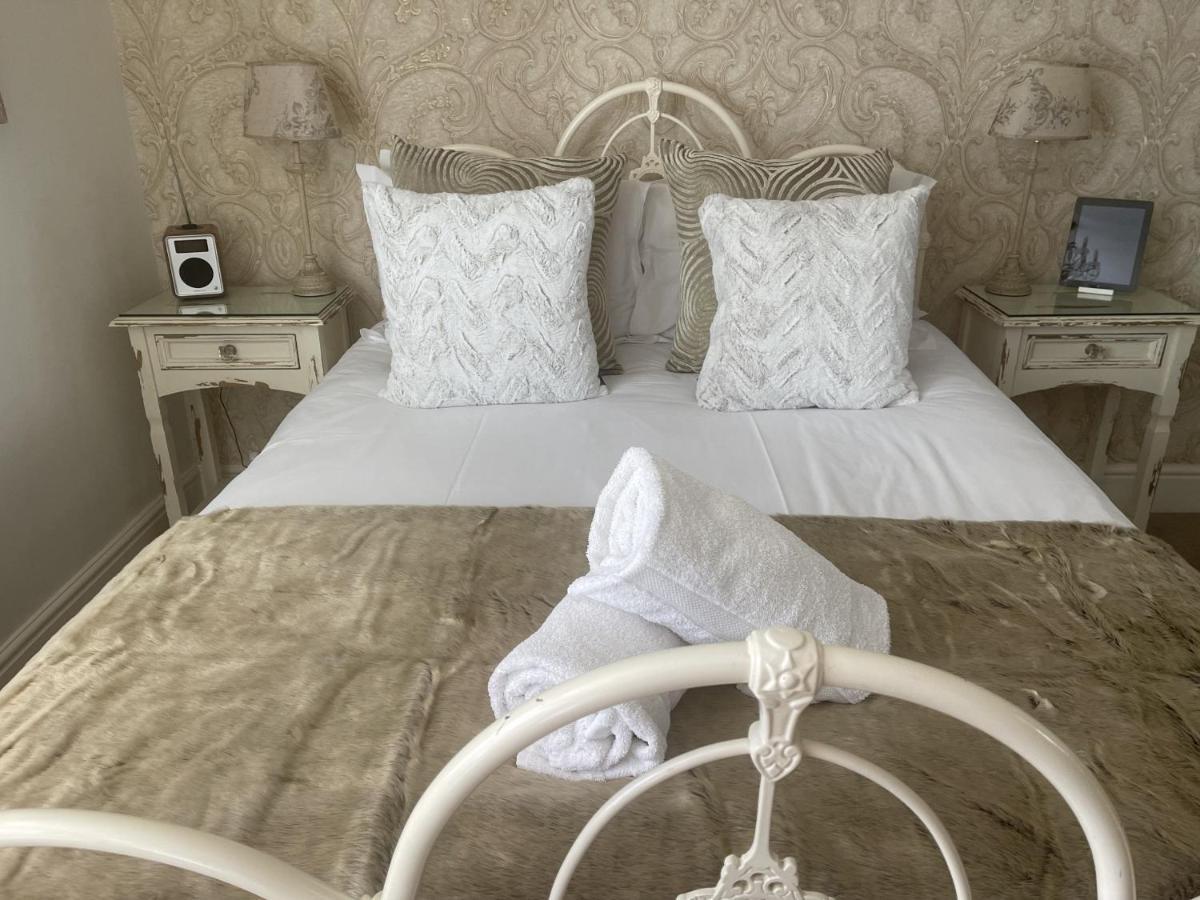 The Twenty One Bed & Breakfast