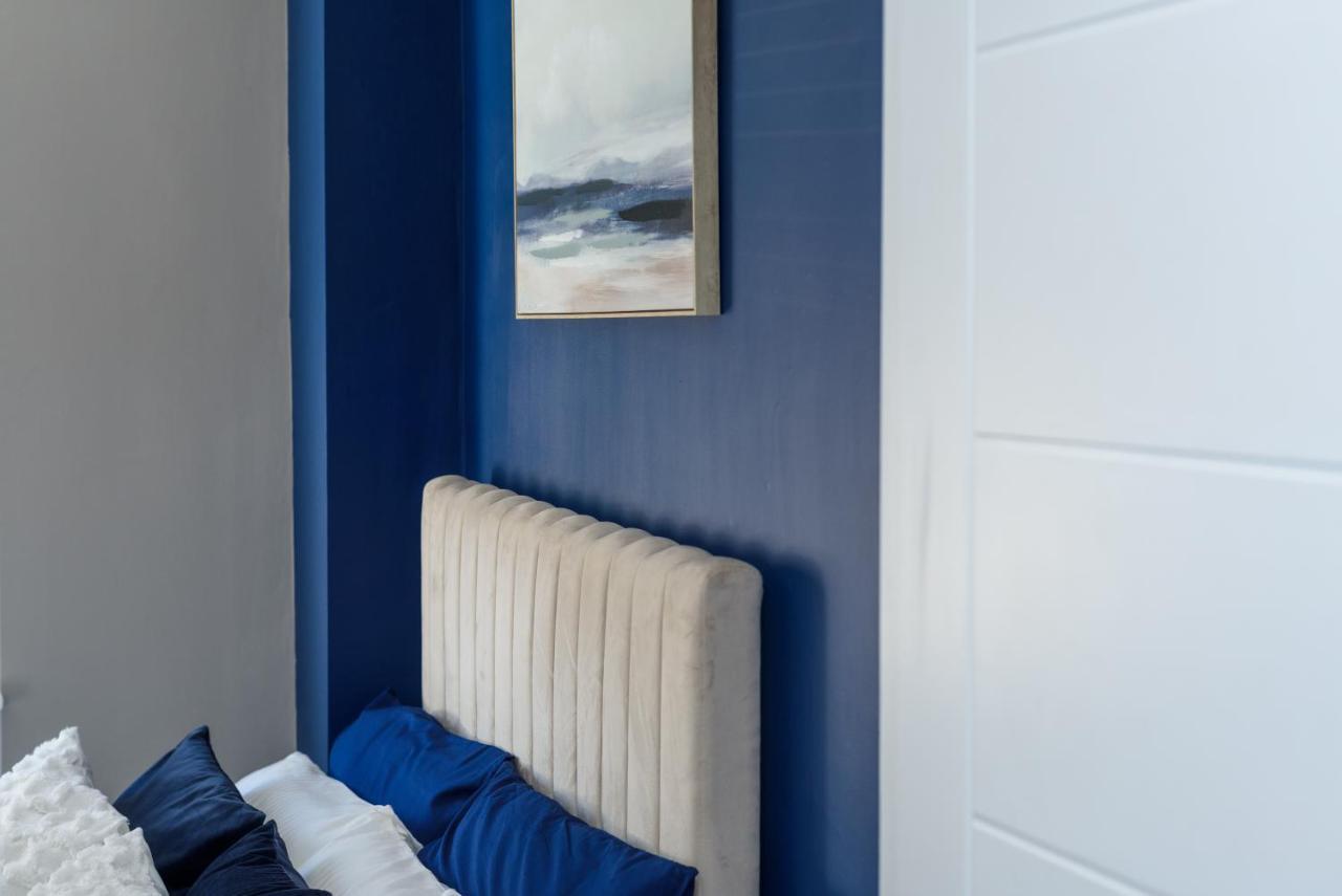 Modern In Centre Apartment Brighton