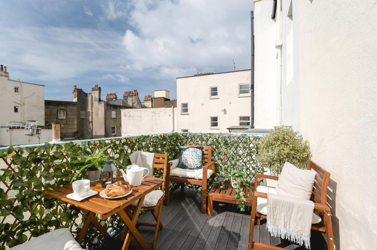 Few Steps From Brunswick Square Apartment Brighton