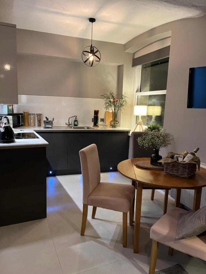 Apartment Brighton, Bn1, Short And Long Let, 3 Sleeps, 6 Mins Walk From Train Station