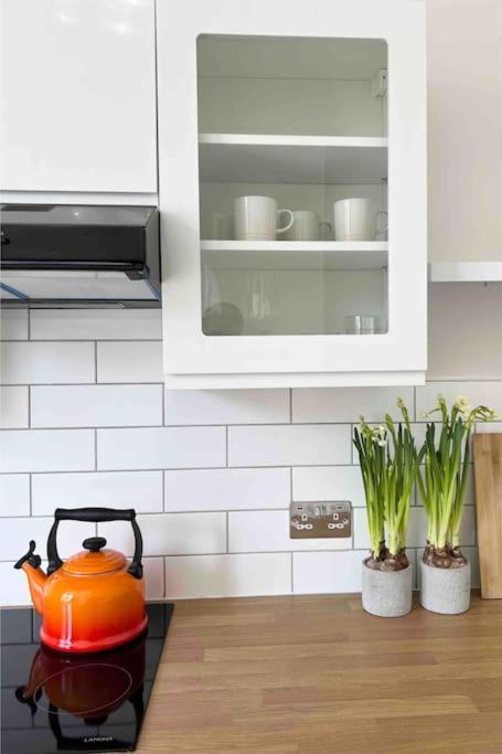 Bright & Relaxing Studio In &