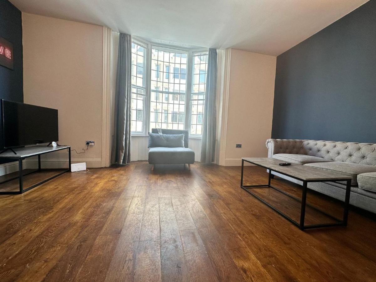 Apartment Flash Sale 1 Bedroom Flat Bn33don02 *