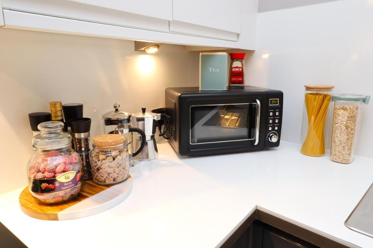 Brighton, Bn1, Short And Long Let, 3 Sleeps, 6 Mins Walk From Train Station * Brighton
