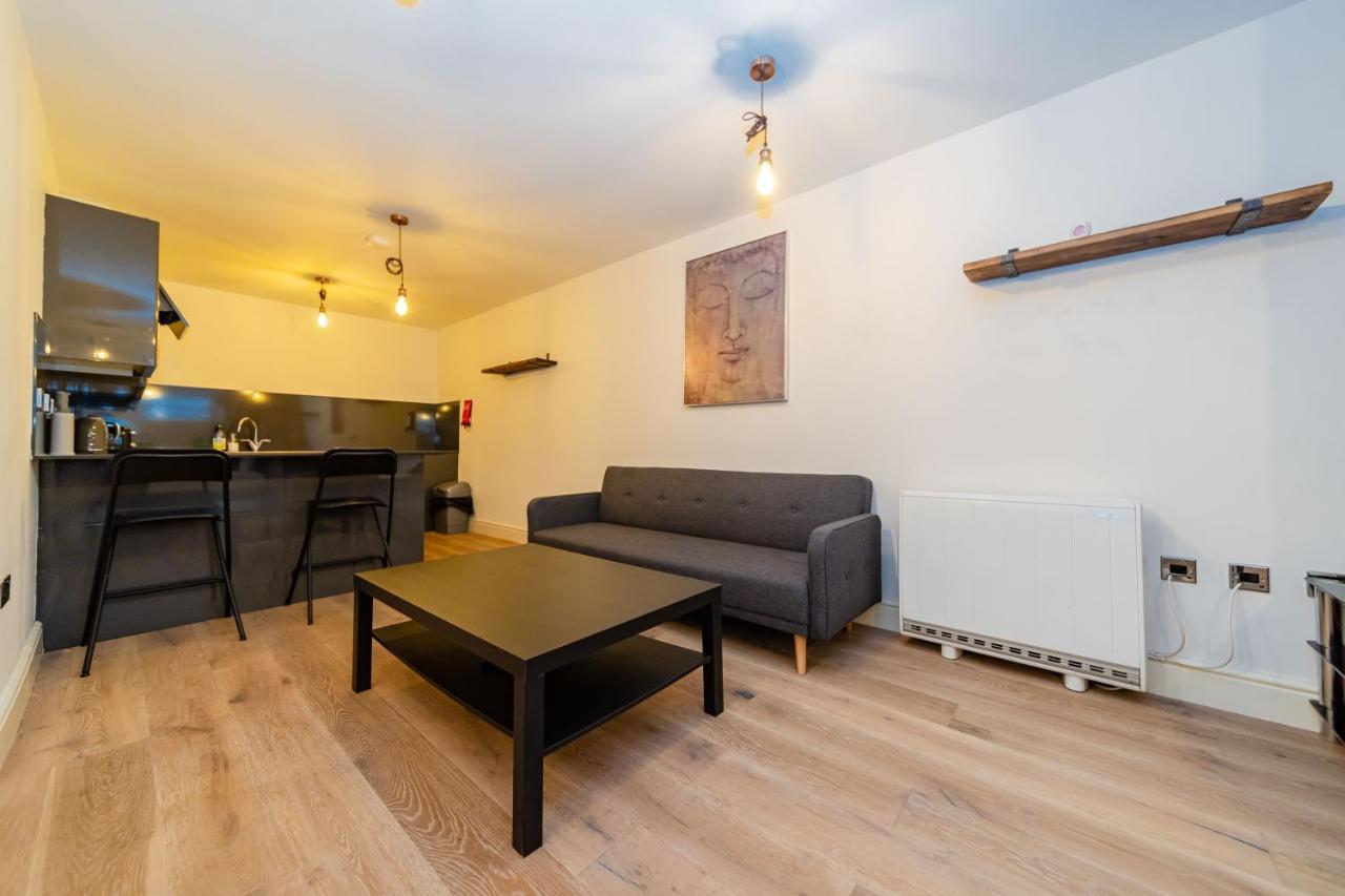 Flash Sale Centre Seafront 1 Bedroom Flat Bn115fsto04